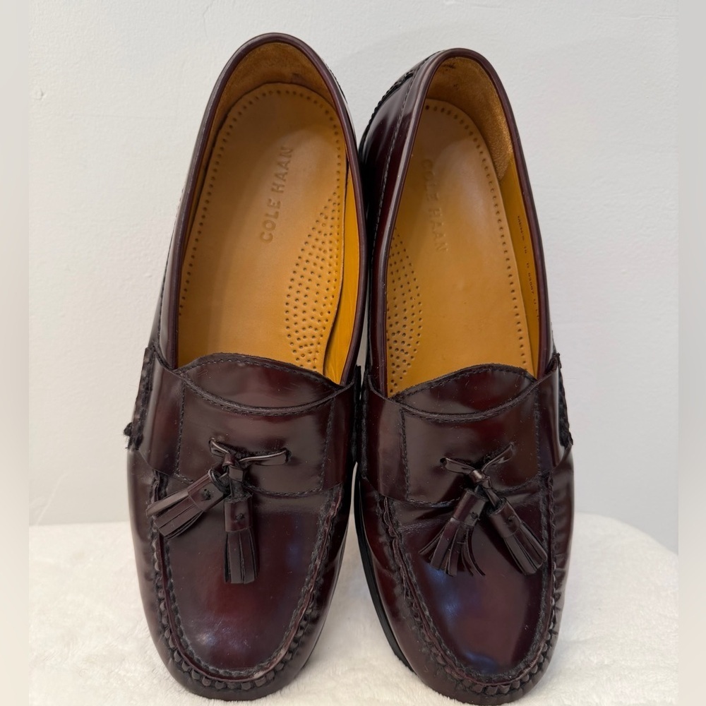 Cole Haan Size 10 Brown Leather Tassel Loafers Dress Shoes Classic Preppy Style